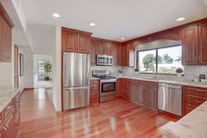 399 SW 15th St, Boca Raton, FL 33432, Sold 02/17/21