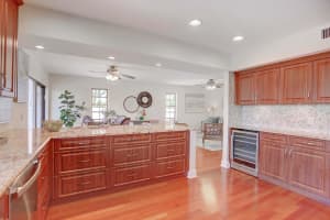 399 SW 15th St, Boca Raton, FL 33432, Sold 02/17/21