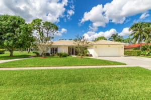 3139 Medinah Cir W, Lake Worth, FL 33467, Sold 11/20/20