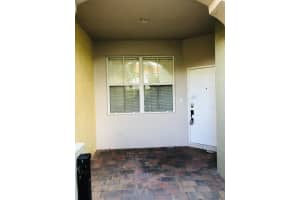 182 Las Brisas Cir, Hypoluxo, FL 33462, Sold 12/02/20