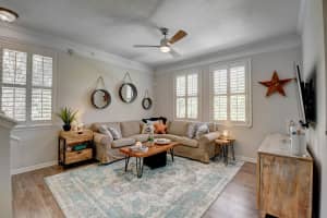 2050 Alta Meadows Ln, Delray Beach, FL 33444, Sold 12/28/20