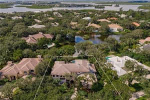 MLS# R10667351, Vero Beach, Florida 32963
