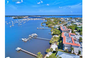 624 SW St Lucie Crescent, Stuart, FL 34994, Sold 01/25/21