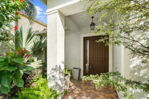 10681 Willow Oak Ct, Wellington, FL 33414, Sold 05/05/21