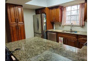 652 Cashiers Dr, West Palm Beach, FL 33413, Sold 12/28/20