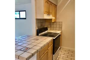 27 Crossings Cir, Boynton Beach, FL 33435, Sold 12/04/20