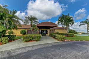 4279 Willow Pond Cir, West Palm Beach, FL 33417, Sold 01/06/21