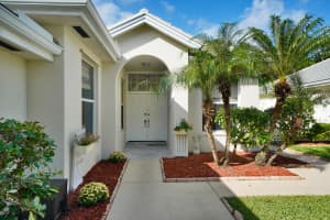 7566 SE Fiddlewood Ln, Hobe Sound, FL 33455, Sold 03/02/21