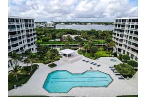 2100 S Ocean Blvd #207s, Palm Beach, FL 33480, Sold 03/08/21