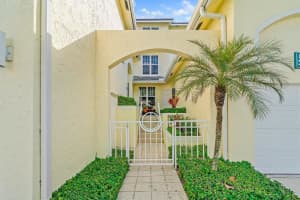 105 Mainsail Cir, Jupiter, FL 33477, Sold 03/08/21