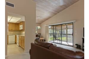 MLS# R10668346, Vero Beach, Florida 32966