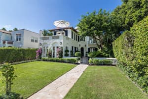 2413 Medina Way, West Palm Beach, FL 33401, Sold 03/01/21