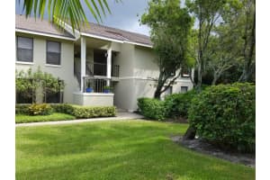 2309 Fairway Dr S, Jupiter, FL 33477, Sold 04/16/21