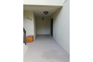 2309 Fairway Dr S, Jupiter, FL 33477, Sold 04/16/21