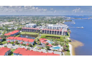 108 Half Moon Cir APT F2, Hypoluxo, FL 33462, Sold 06/03/21