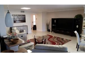 108 Half Moon Cir APT F2, Hypoluxo, FL 33462, Sold 06/03/21