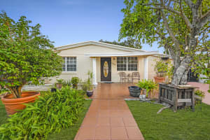 5606 Simms St, Hollywood, FL 33021, Sold 12/21/20