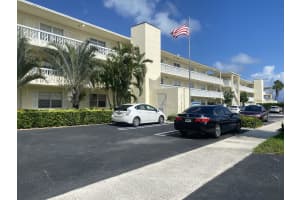 3915 S Flagler Dr, West Palm Beach, FL 33405, Sold 05/07/21