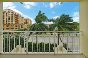 99 SE Mizner Blvd, Boca Raton, FL 33432, Sold 04/15/21