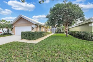 2320 Saratoga Bay Dr, West Palm Beach, FL 33409, Sold 12/04/20