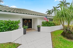 10411 Prestwick Rd, Boynton Beach, FL 33436, Sold 02/10/21
