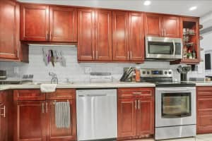 1428 SE 4th Ave, Deerfield Beach, FL 33441, Sold 01/25/21