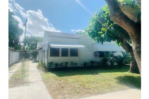 320 Walton Blvd, West Palm Beach, FL 33405, Sold 01/15/21