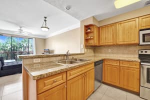 2010 Alta Meadows Ln, Delray Beach, FL 33444, Sold 02/23/21