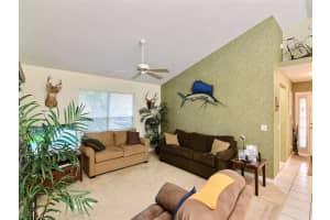 466 14th Ave, Vero Beach, FL 32962, Sold 12/08/20