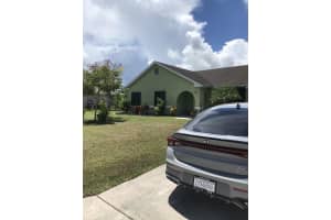 1462 SE North Balcourt Ct, Port St. Lucie, FL 34952, Sold 12/18/20