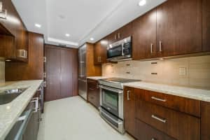 899 Jeffery St, Boca Raton, FL 33487, Sold 01/29/21