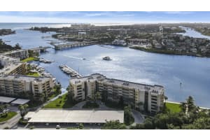 1542 Jupiter Cove Dr, Jupiter, FL 33469, Sold 03/16/21