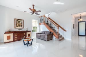 106 Via Azurra, Jupiter, FL 33458, Sold 12/11/20