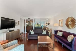2165 Ibis Isle Rd, Palm Beach, FL 33480, Sold 05/07/21
