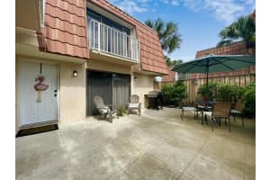 863 Blue Ridge Cir, West Palm Beach, FL 33409, Sold 12/22/20