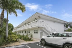 91 Willow Rd, Tequesta, FL 33469, Sold 12/18/20