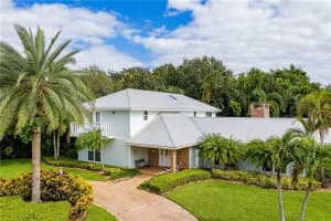 MLS# R10669872, Vero Beach, Florida 32963