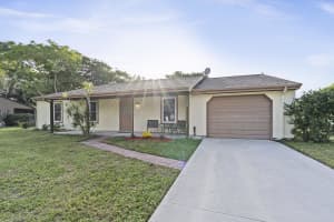 1324 SE Rushing Ln, Port St. Lucie, FL 34952, Sold 12/02/20