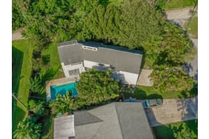 1188 NW 13th St, Stuart, FL 34994, Sold 12/28/20