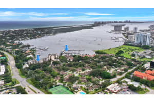 11370 12 Oaks Way 214 w 50, North Palm Beach, FL 33408, Sold 12/28/20