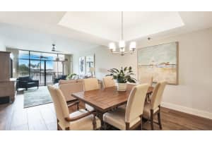 11370 12 Oaks Way 214 w 50, North Palm Beach, FL 33408, Sold 12/28/20