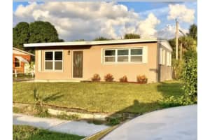 1303 11th St, West Palm Beach, FL 33401, Sold 12/28/20