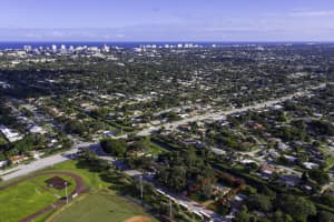 1260 NW 8th St, Boca Raton, FL 33486, Sold 03/02/21
