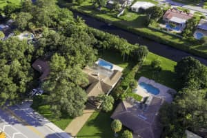 1260 NW 8th St, Boca Raton, FL 33486, Sold 03/02/21