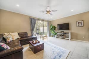 5905 Monterra Club Dr, Lake Worth, FL 33463, Sold 12/22/20