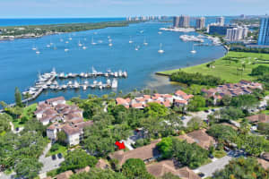 11409 12 Oaks Way, North Palm Beach, FL 33408, Sold 02/25/21