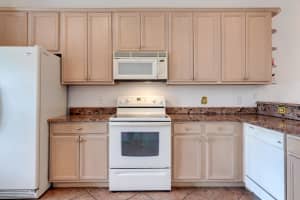 6184 Dorchester Way, Vero Beach, FL 32966, Sold 12/23/20