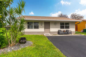 9607 NW 81st Manor, Tamarac, FL 33321, Sold 12/11/20