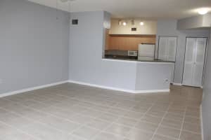 320 Crestwood Cir, Royal Palm Beach, FL 33411, Sold 03/01/21