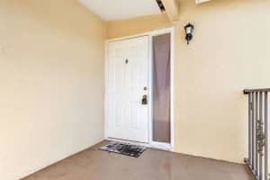 619 Waterside Dr, Hypoluxo, FL 33462, Sold 01/15/21